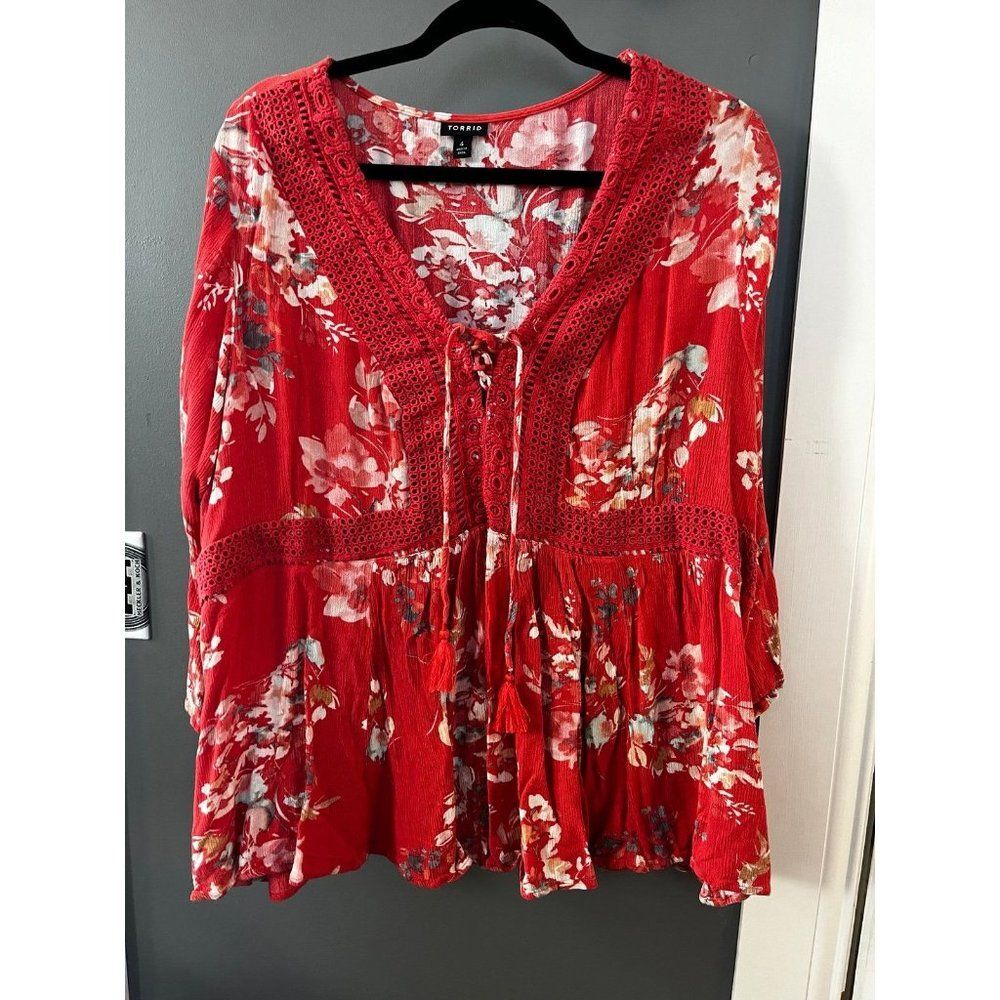 Torrid size 4 orange floral peasant blouse top 3/4 sleeve